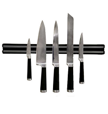 arvel-magnetic-knife-holder-rs119-from-pepperfry
